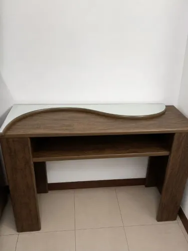 Vendo aparador lindo espelho meia lua