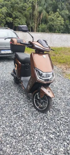 Moto elétrica 