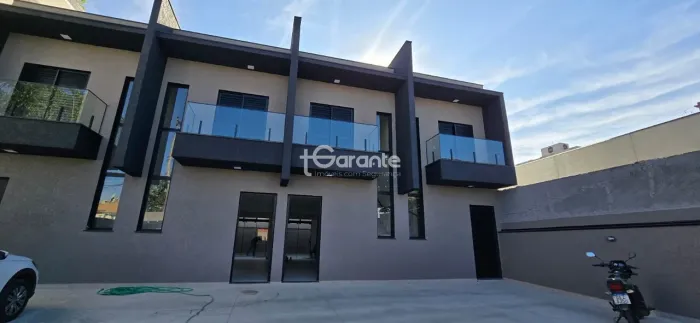 Sobrado para venda em Sorocaba, com 86m², 2 varandas e 2 vagas