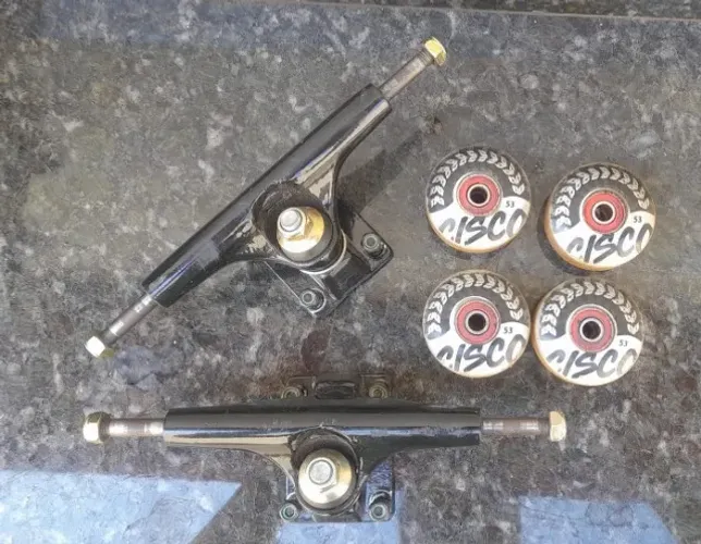 Kit Truck 139mm + Rodas 53mm Cisco