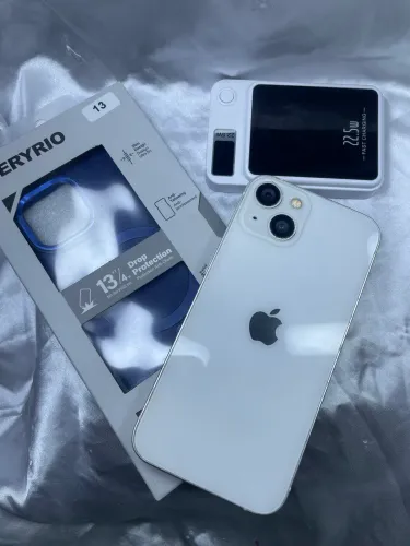 iPhone 13