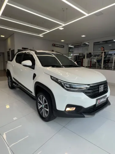 Fiat Strada Volcano 1.3 Flex 8V CD 2023