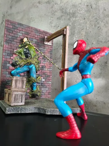 Action do Homem Aranha - Marvel Select