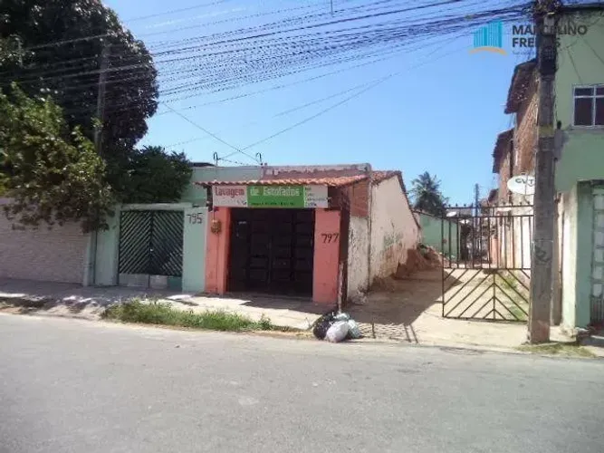 Casa com 1 dormitório para alugar, 30 m² por R$ 259,00/mês - Cristo Redentor - Fortaleza/C