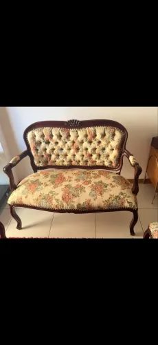 Namoradeira estilo Luiz XV