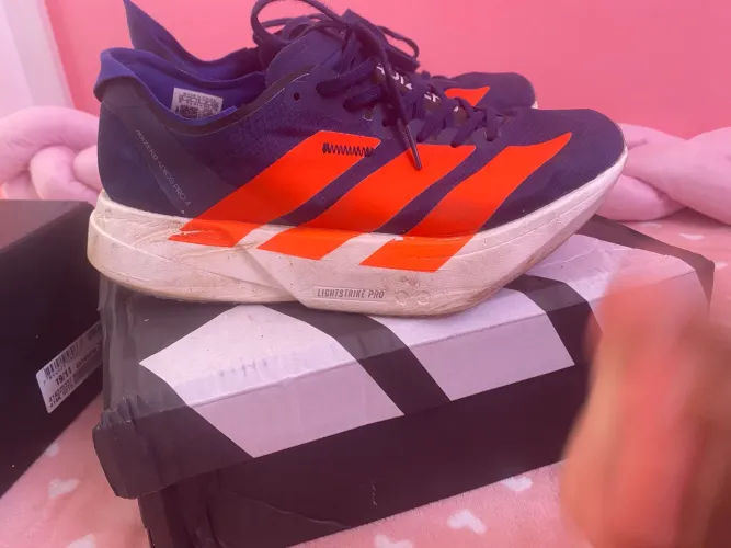 Tênis corrida Adizero PRO4