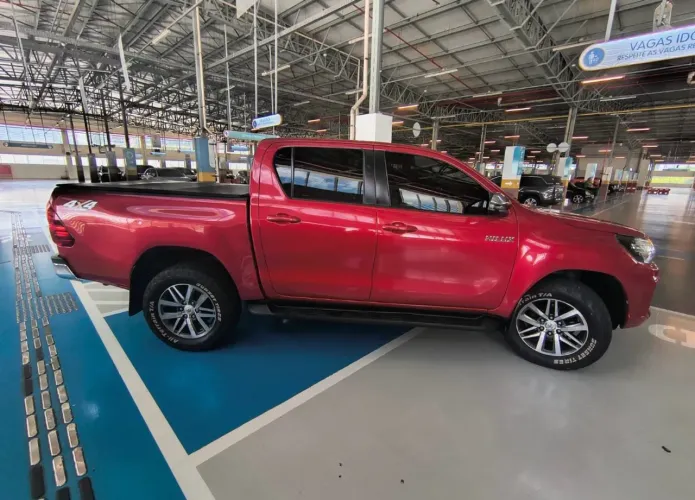 Toyota Hilux CD SRV 4X4 2.8 TDI Diesel Aut. 2020