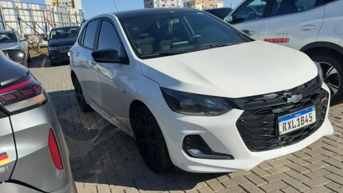 Chevrolet Onix RS 1.0 TB 12V Flex Aut. 4P 2023