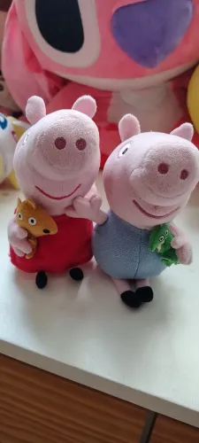 Pelúcia Peppa e George