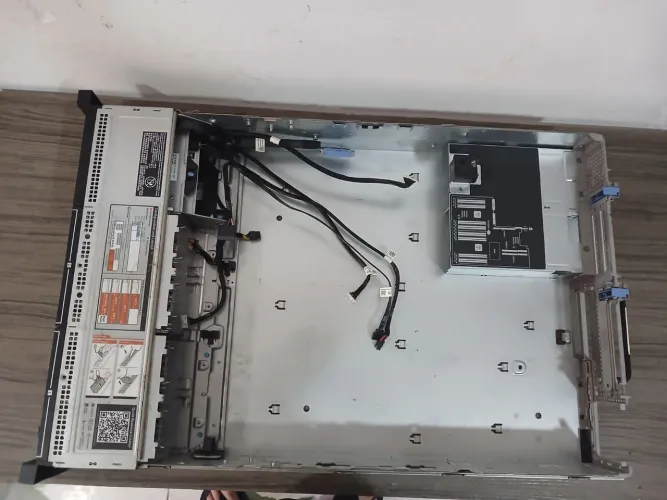 Gabinete Servidor Dell Poweredge R720<br>Usado.