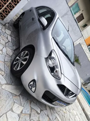 Nissan March S 1.6 16V Flex Fuel 5P 2015