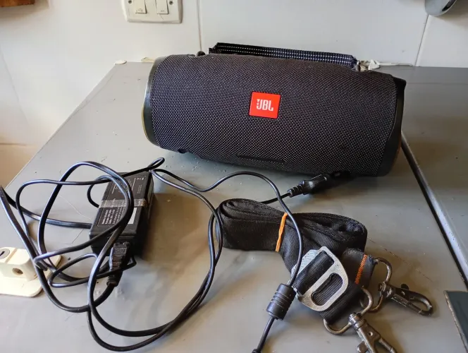 Caixa de som sem fio JBL Xtreme 2 original