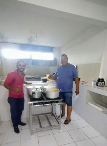 FOGÃO INDÚSTRIAL A GÁS INOX 04 BOCAS ALTA PRESSÃO VENÂNCIO 