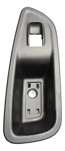 Moldura Porta Tras Esq S/botão 100262359 Fiat Argo 2019/2021
