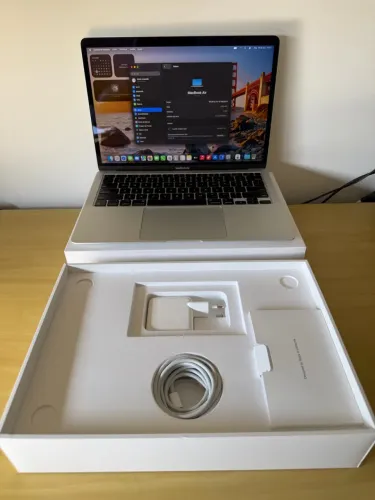 MacBook Air 13 M1 8gb 256gb Prata Praticamente Novo