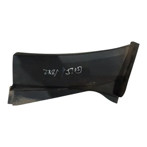 Moldura Grade Churrasqueira Volkswagen Golf Bora 1999 A 2007 Preto