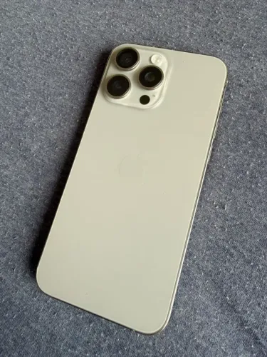 iPhone 15 pro Max 256 gb