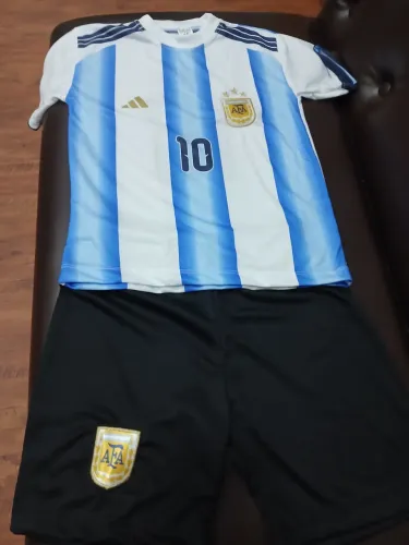 Conjunto infantil seleção Argentina (Tamanho 10)