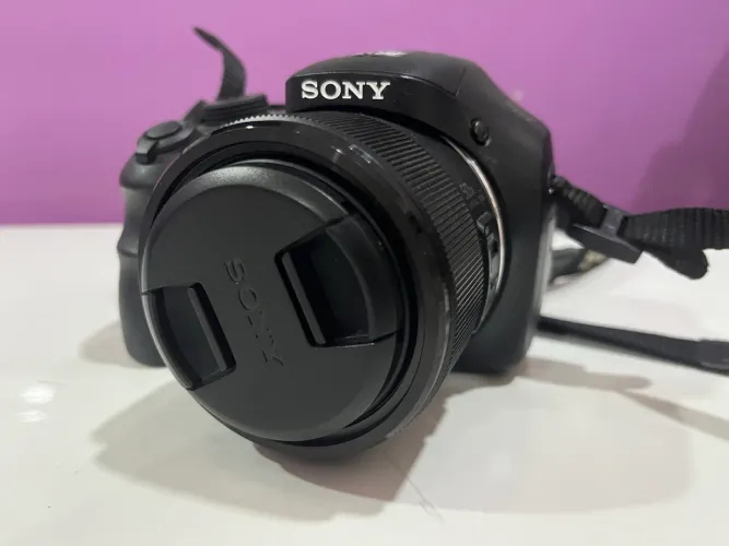 Câmera Sony Cyber-shot DSC-HX300 50x + bateria original + cabo 