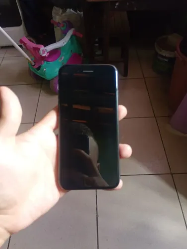 iPhone 8 normal preto em perfeito estado 