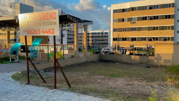 Alugo Terreno