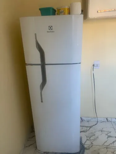 Geladeira Electrolux, leiam o anúncio!!!!