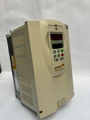 Inversor de frequência WEG CFW-09 CFW090024T3848PSZ