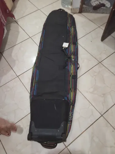 bolsa de snowboarding/surf para viagens usada 