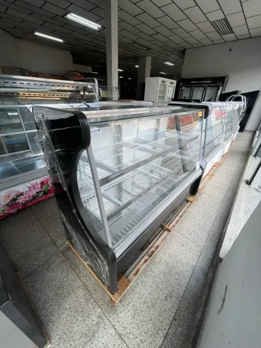 Vitrine Classic 1.50m - Novo!