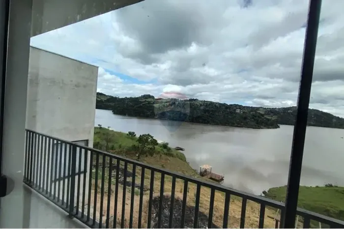 "VENDA - CASA BEIRA DÁGUA - DISTRITO DE MACAIA - ANTIGA PEDRA NEGRA"