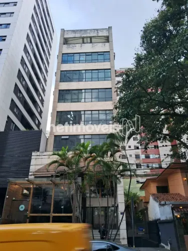 Excelente andar corrido melhor ponto bairro de Lourdes- 150 m²;. 01 vaga de garagem.