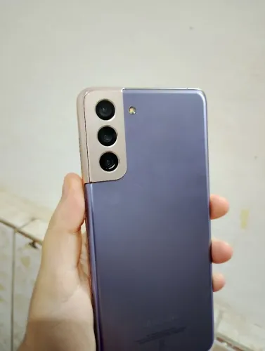 R$300   S21+ (PLUS)
