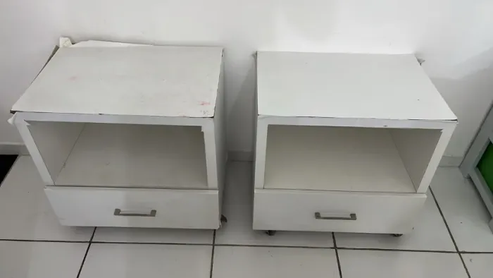 Móvel quarto/Criado-mudo MDF