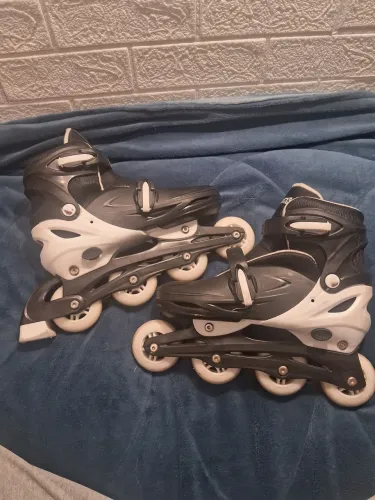 Vendo Patins Inline do 36 ao 39.