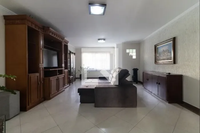 Casa à Venda - Vila das Mercês, 3 Quartos, 300 m2
