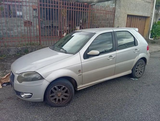 Fiat Palio ELX 1.0 Fire/30 Anos F. Flex 8V 4P 2011
