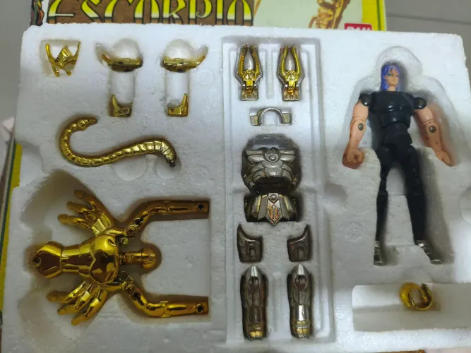 CDZ Milo de Escorpião Bandai 1987