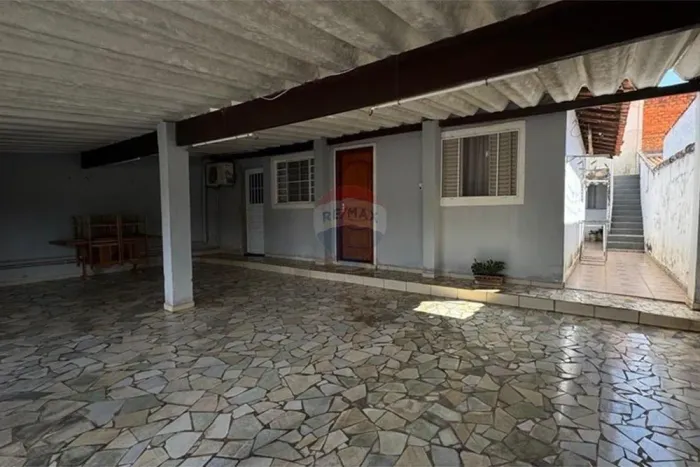 Seu novo lar pode estar aqui: conforto, localização e versatilidade em um só imóvel.