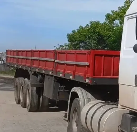 Carreta carga seca grade baixa Porta container rodoviaria 