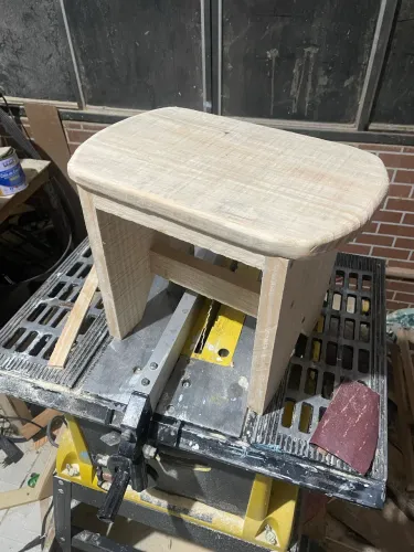 Banco de religião, banco preto velho