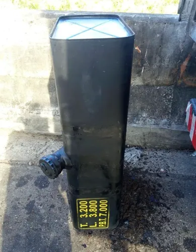 Tanque combustível caminhão