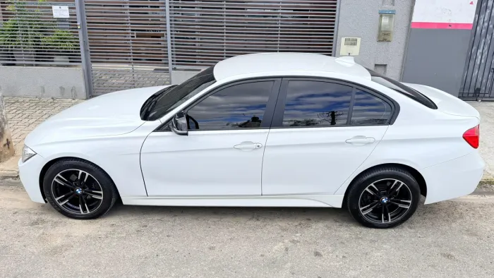 BMW 320I A Modern/sport TB 2.0/a.flex 16V 4P 2015