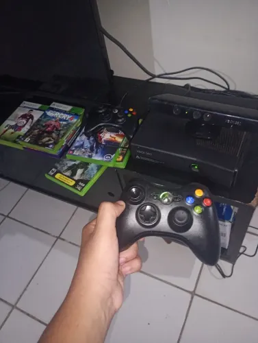 XBOX 360 COMPLETO (2 CONTROLES+KINECT+7 JOGOS ORIGINAIS+ENTREGA)
