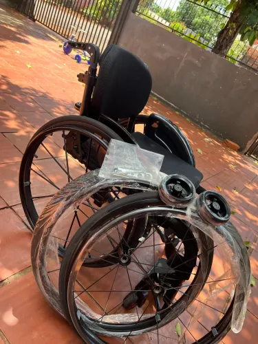 Cadeira de Rodas Monobloco Venom