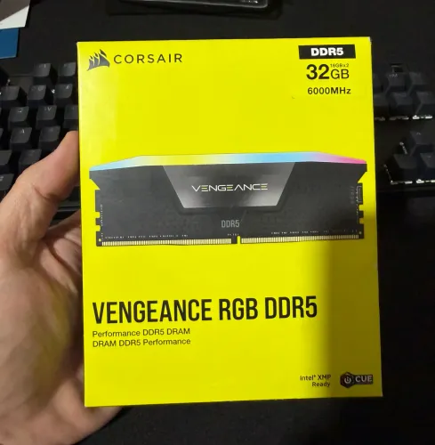 Corsair Vengeance RGB (2x16GB)6000Mhz CL36