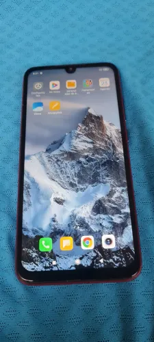 Um celular note 7 pro 64GB 