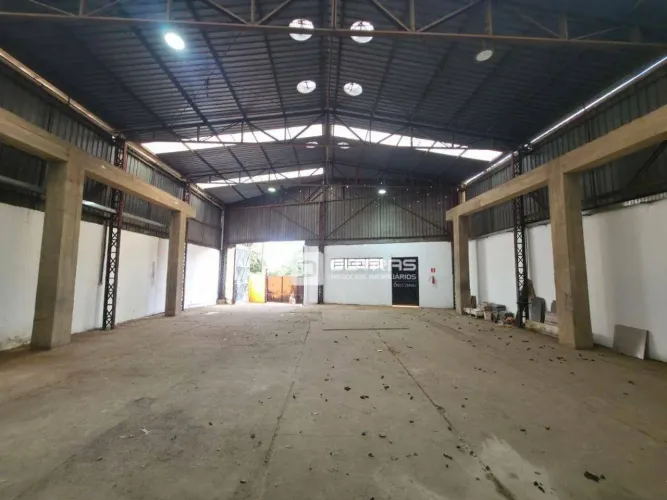 Galpão com ponte rolante para alugar no bairro Santa Rosa  Piracicaba/SP