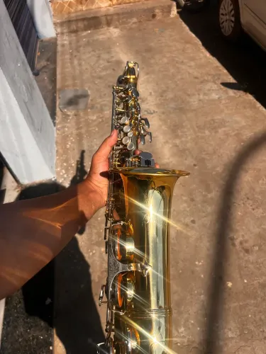 Saxofone alto Bentley