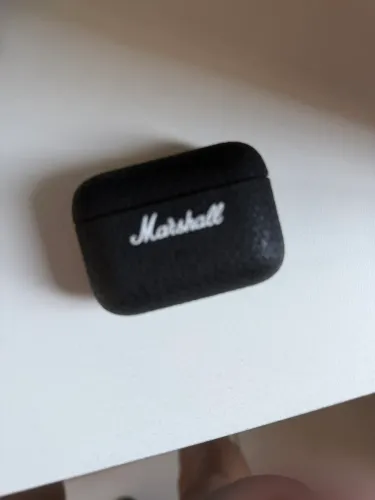 Fone de ouvido marshall