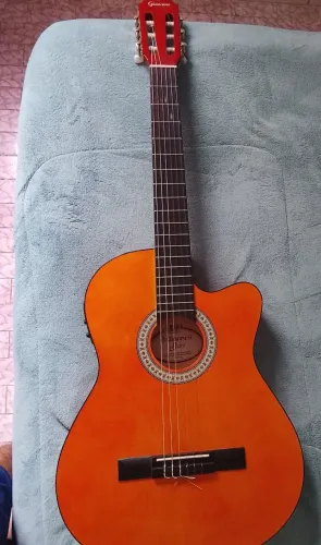 Vendo Violão Gianini Star Eletroacústico corda de nylon 